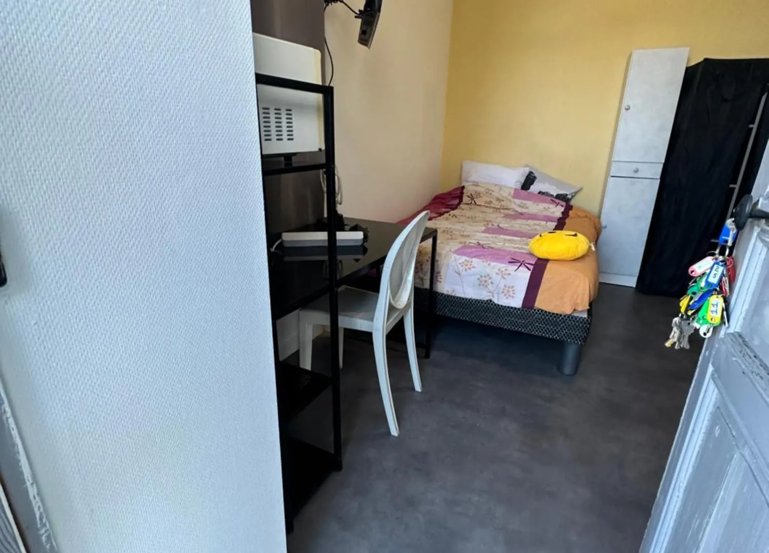 Petit Studio Gare Sncf Тарб Франция